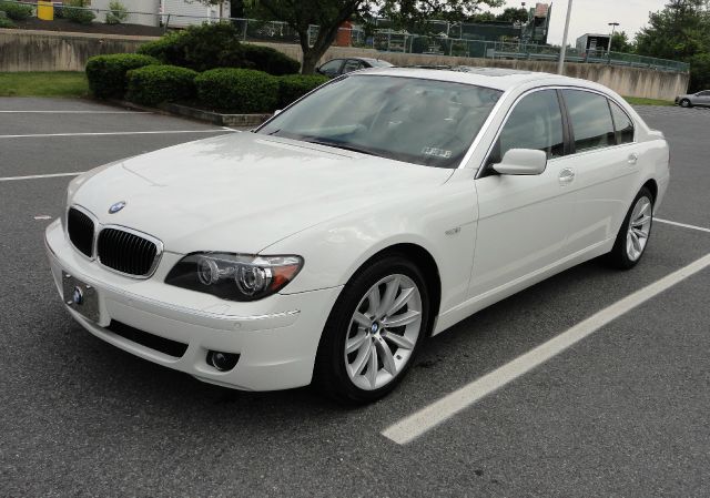 BMW 7 series 2008 photo 11