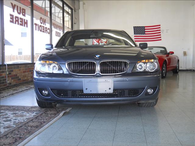 BMW 7 series 3.2 V6 NAV Sedan