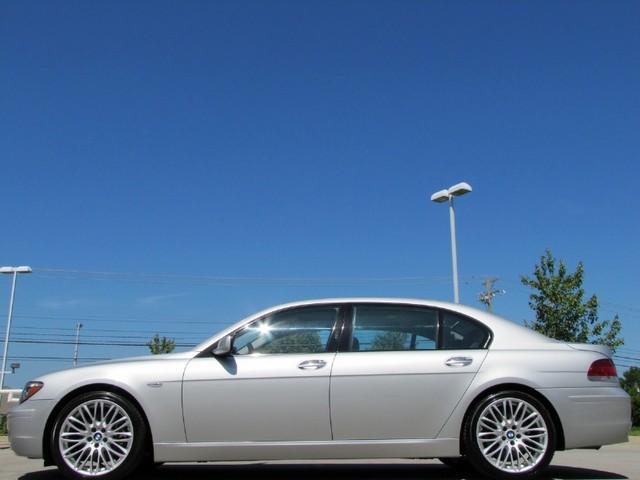 BMW 7 series 2008 photo 3