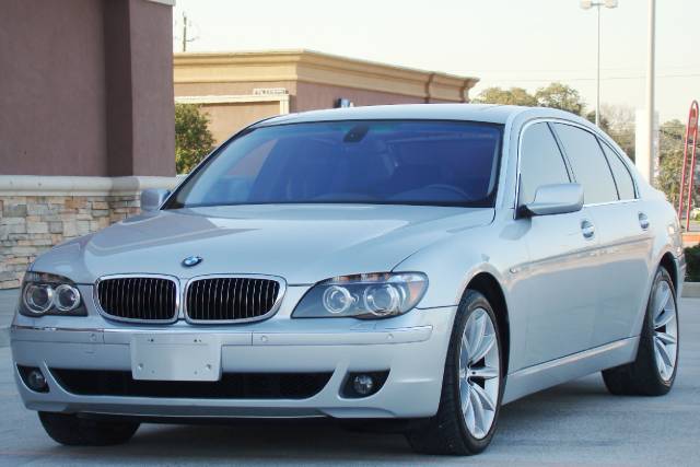 BMW 7 series 3.2 V6 NAV Sedan