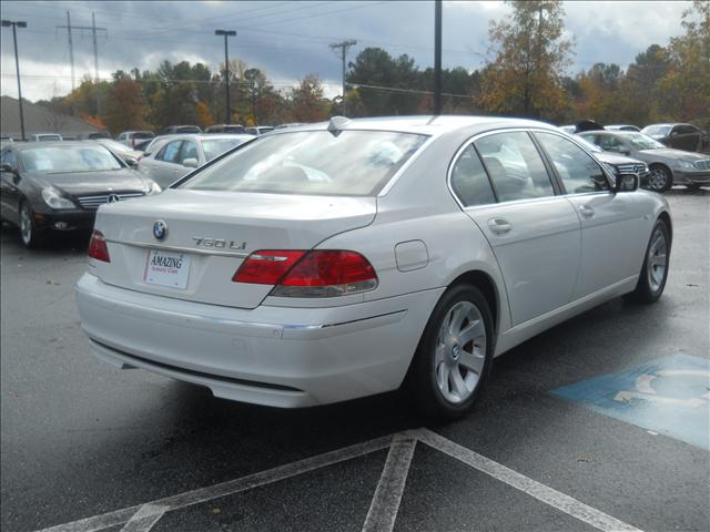 BMW 7 series 2008 photo 4