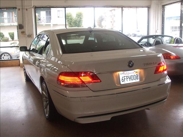 BMW 7 series 2008 photo 2