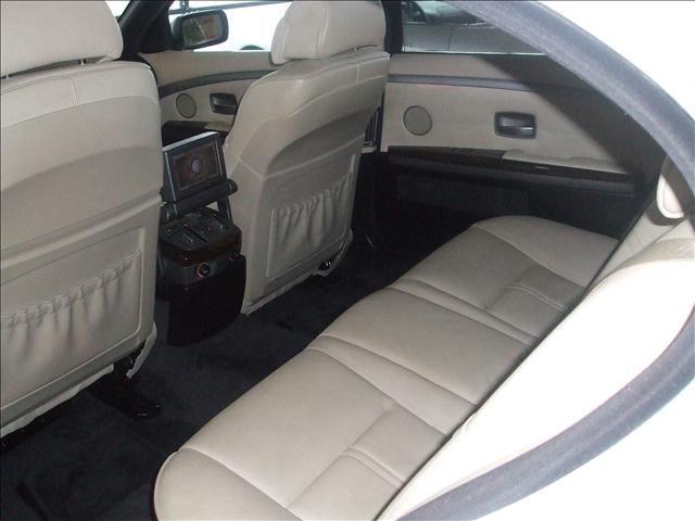 BMW 7 series 2008 photo 5