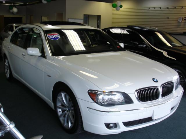 BMW 7 series 3.2 V6 NAV Sedan