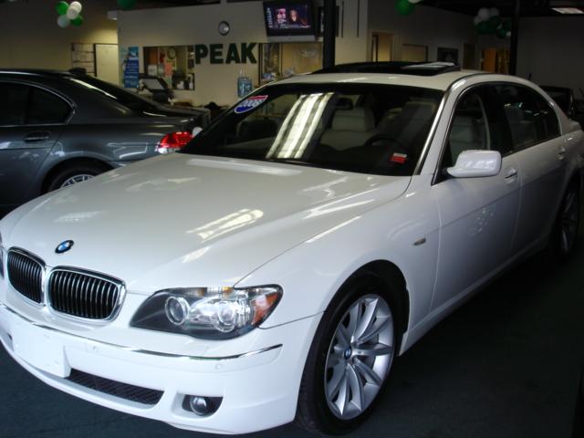 BMW 7 series 2008 photo 2