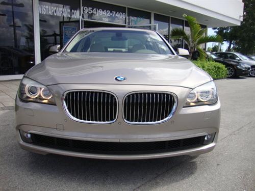 BMW 7 series 2009 photo 2