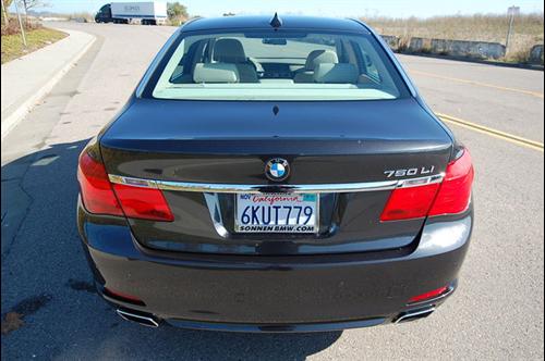 BMW 7 series 2009 photo 5