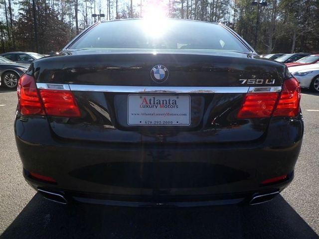BMW 7 series 2009 photo 4