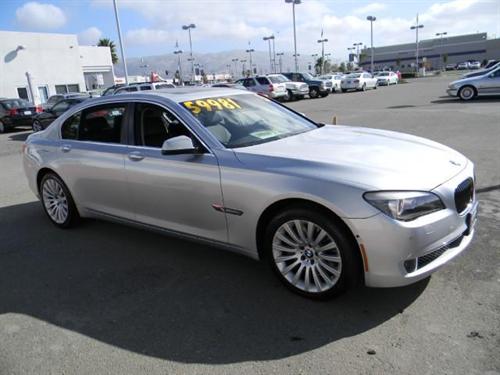 BMW 7 series 2009 photo 1