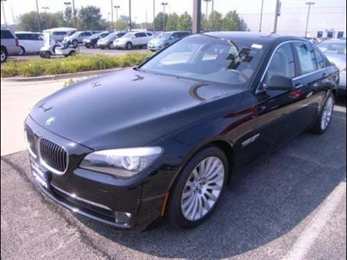 BMW 7 series 2009 photo 1