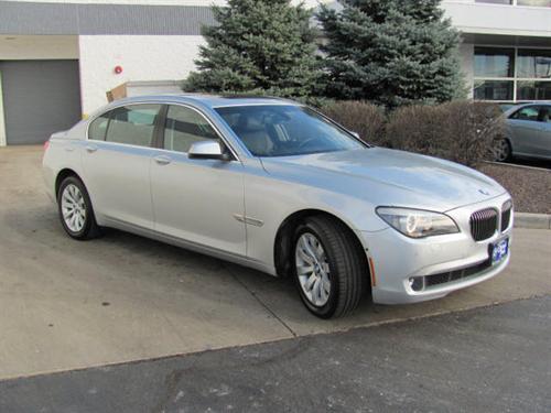 BMW 7 series 2009 photo 2