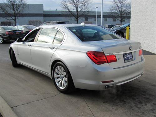 BMW 7 series 2009 photo 5