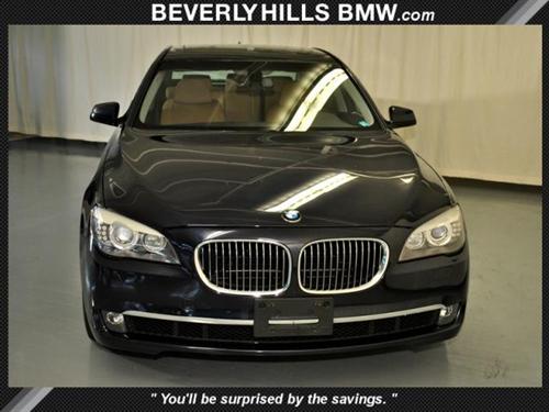 BMW 7 series 2009 photo 1