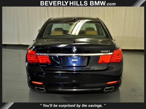 BMW 7 series 2009 photo 3