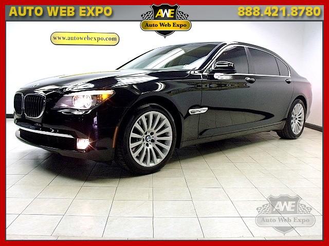 BMW 7 series 2009 photo 1