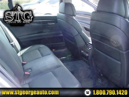 BMW 7 series 2009 photo 1