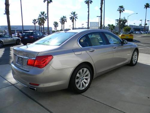 BMW 7 series 2009 photo 4
