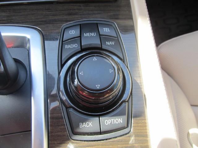 BMW 7 series 2009 photo 2