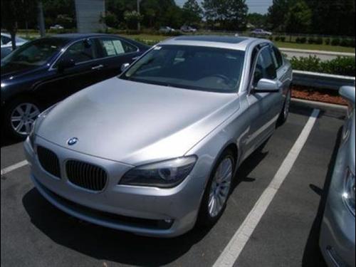 BMW 7 series 2009 photo 2