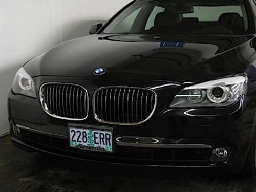 BMW 7 series 2009 photo 1