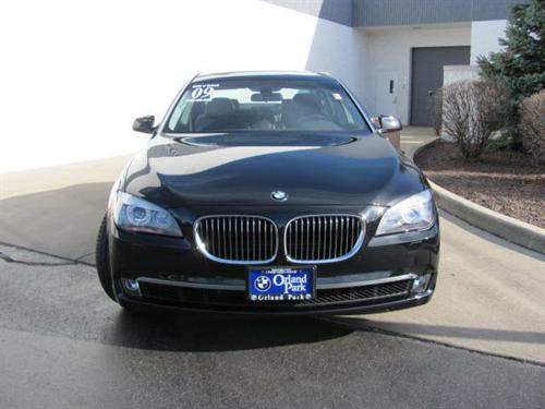 BMW 7 series 2009 photo 1