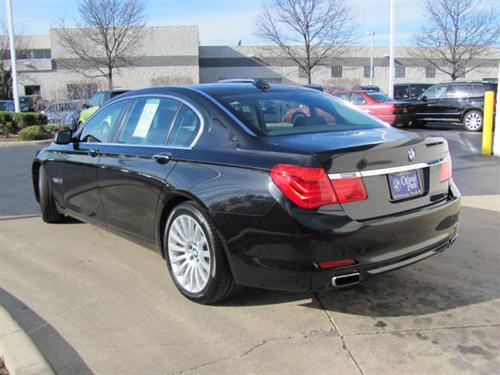 BMW 7 series 2009 photo 5