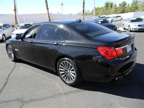 BMW 7 series 2009 photo 3