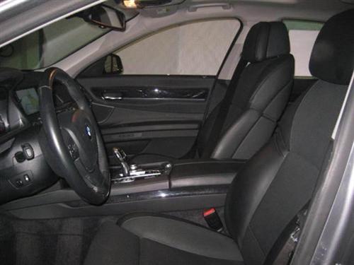 BMW 7 series 2009 photo 3