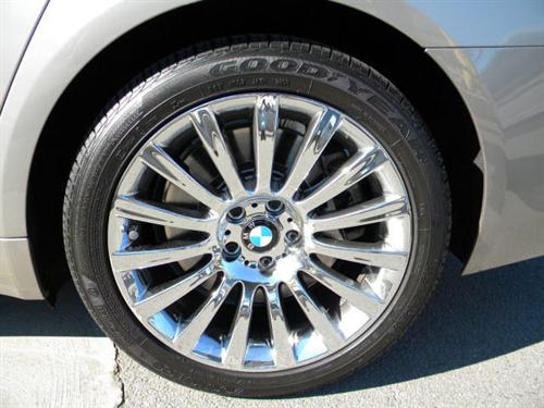 BMW 7 series 2009 photo 4