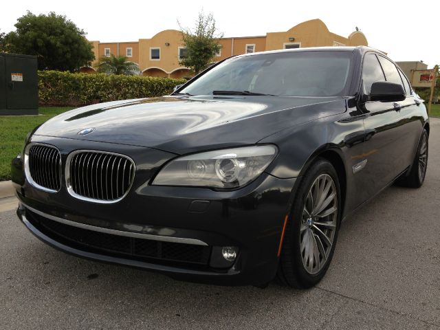 BMW 7 series 2009 photo 3