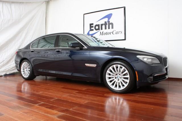 BMW 7 series 2009 photo 2