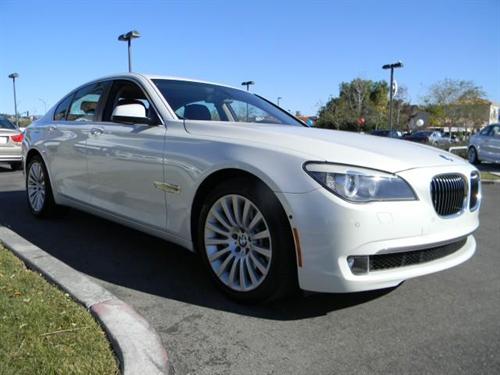 BMW 7 series 2009 photo 1