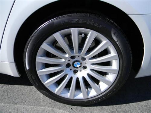 BMW 7 series 2009 photo 5