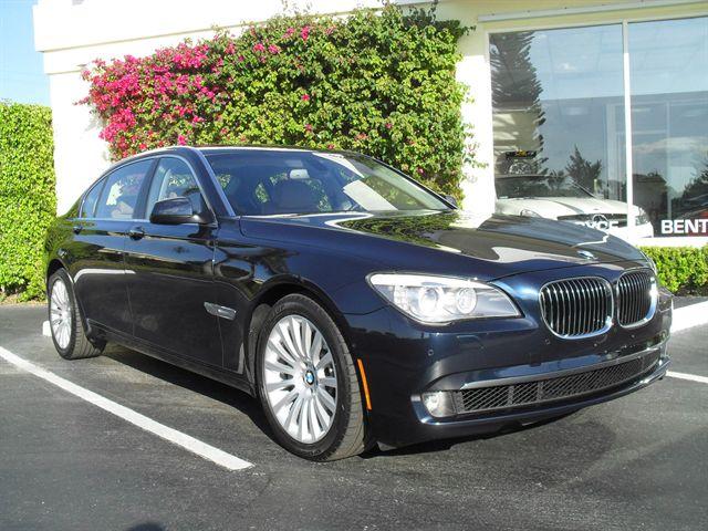 BMW 7 series 3.2 V6 NAV Sedan