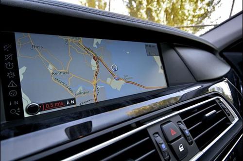 BMW 7 series 2009 photo 3