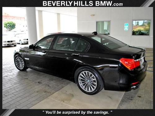 BMW 7 series 2011 photo 3
