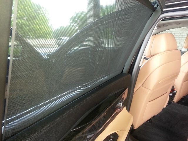 BMW 7 series 2012 photo 7