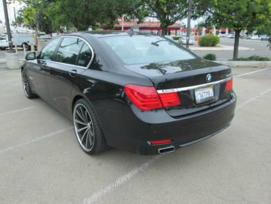 BMW 7 series 2012 photo 2