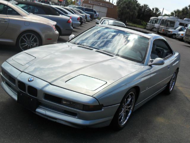 BMW 8 series 1992 photo 27