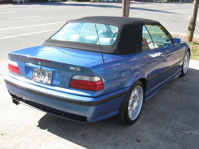 BMW M3 1999 photo 2