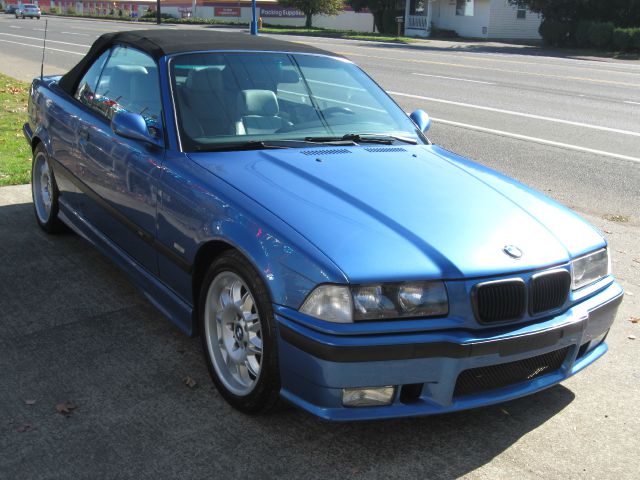 BMW M3 1999 photo 3