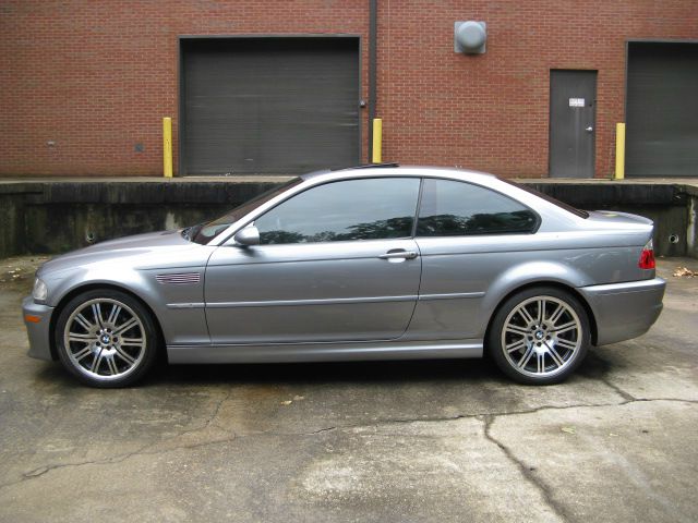 BMW M3 2003 photo 2