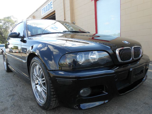 BMW M3 2003 photo 2