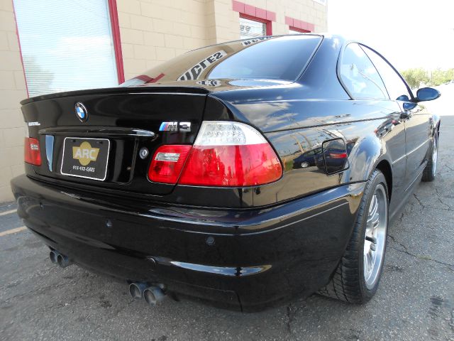 BMW M3 2003 photo 3