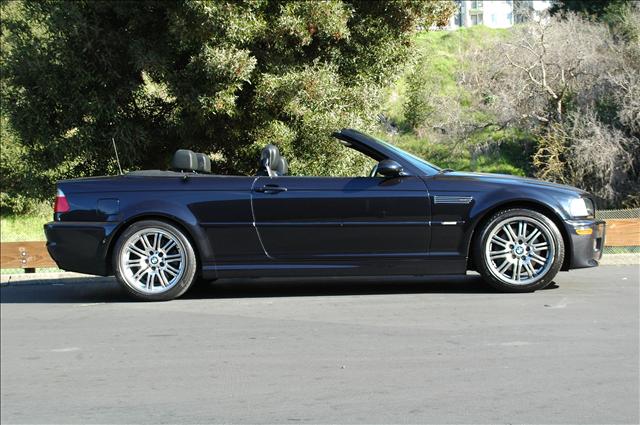 BMW M3 2003 photo 2