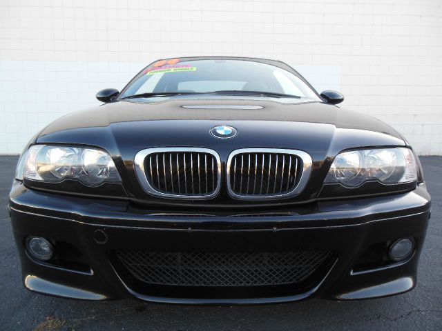 BMW M3 2004 photo 2