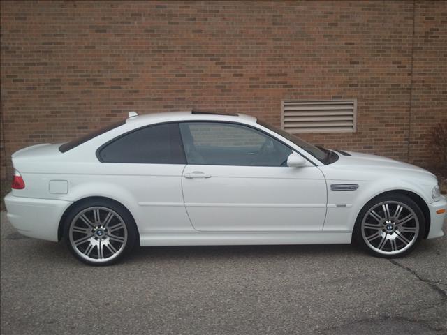 BMW M3 2004 photo 4