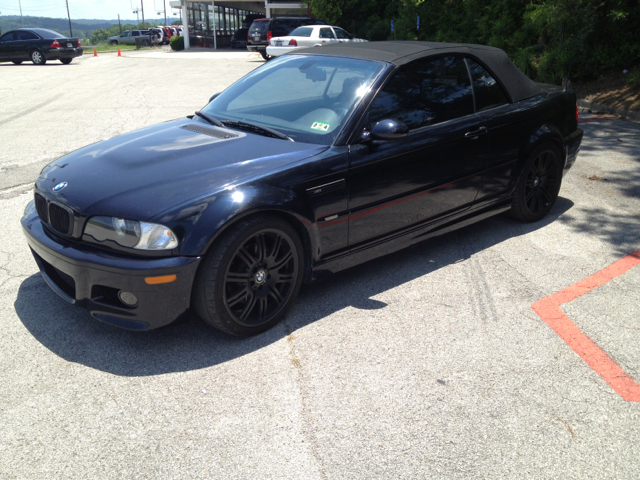 BMW M3 2004 photo 2