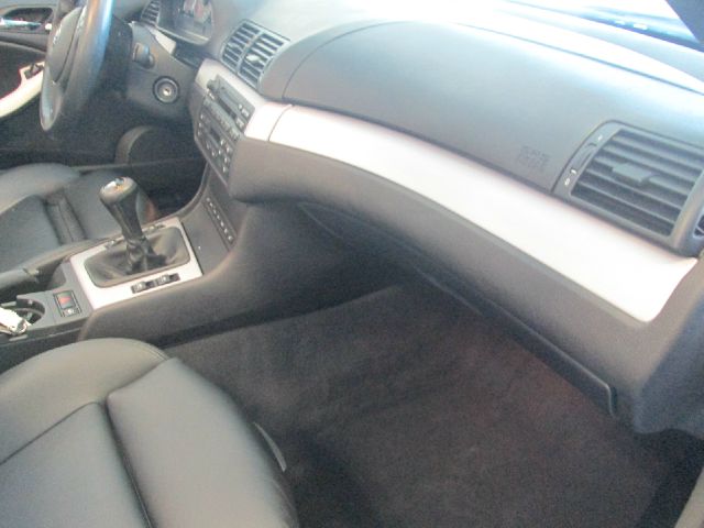 BMW M3 2005 photo 3
