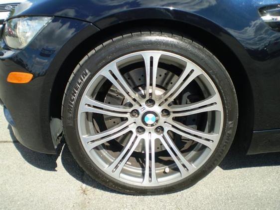 BMW M3 2009 photo 3